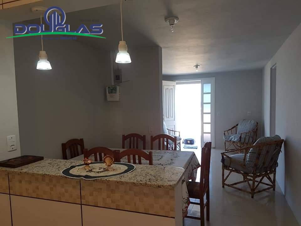 Casa à venda com 4 quartos, 300m² - Foto 3