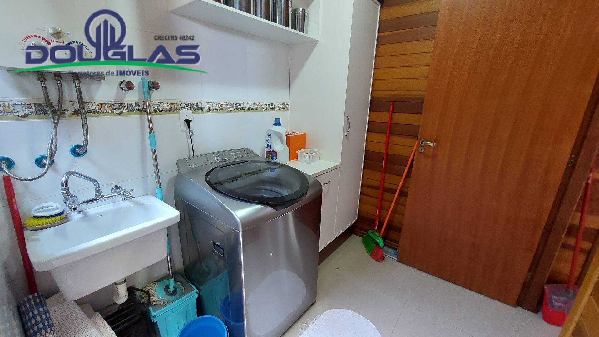 Casa à venda com 3 quartos, 300m² - Foto 31