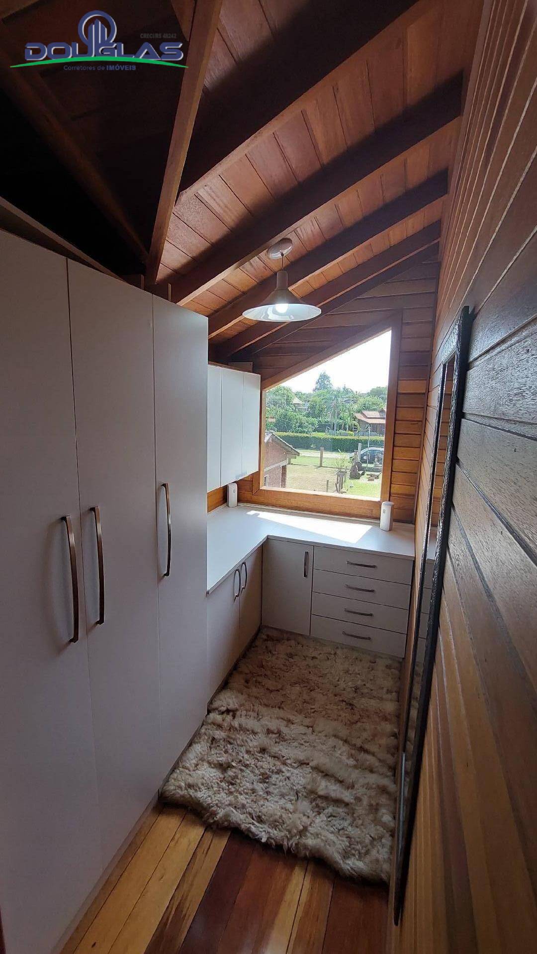 Casa à venda com 3 quartos, 300m² - Foto 22