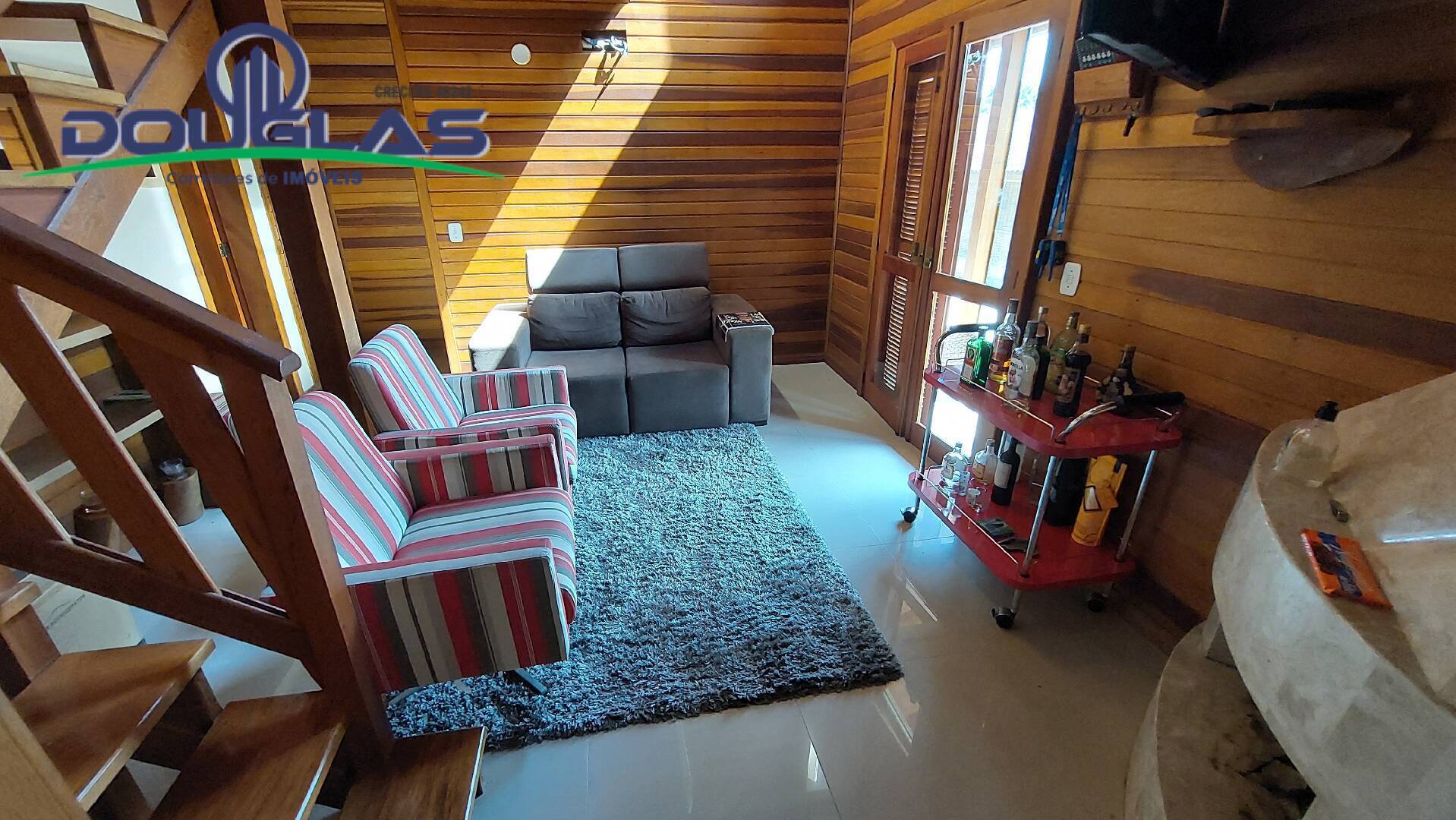 Casa à venda com 3 quartos, 300m² - Foto 9