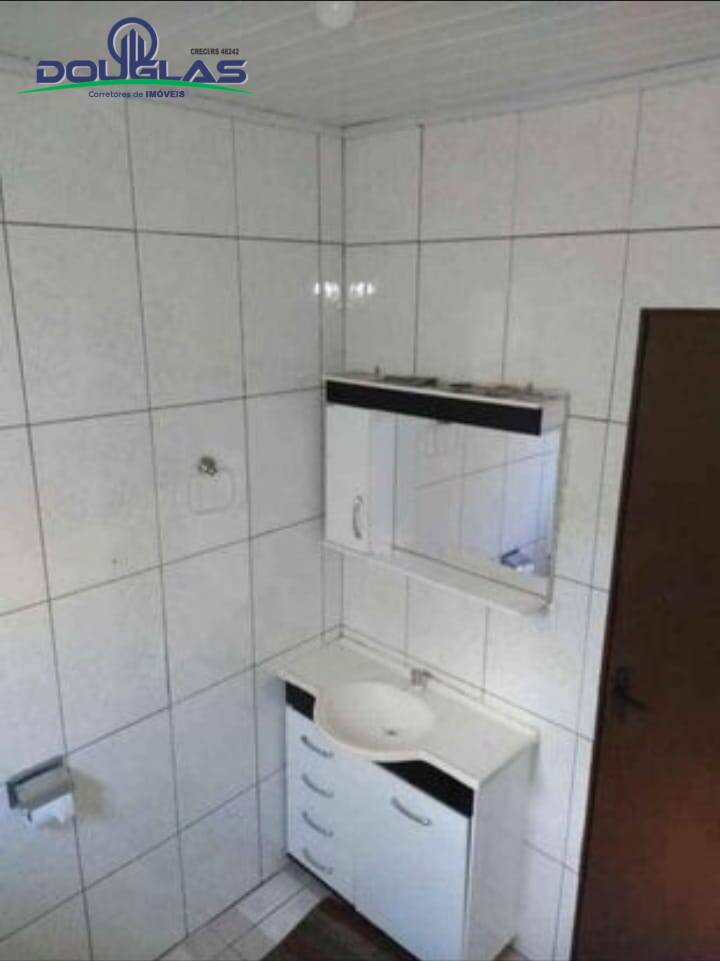 Casa à venda com 2 quartos, 70m² - Foto 9