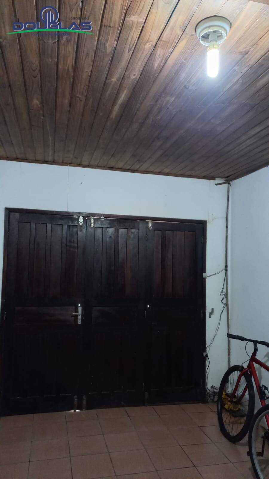 Casa à venda com 2 quartos, 300m² - Foto 11