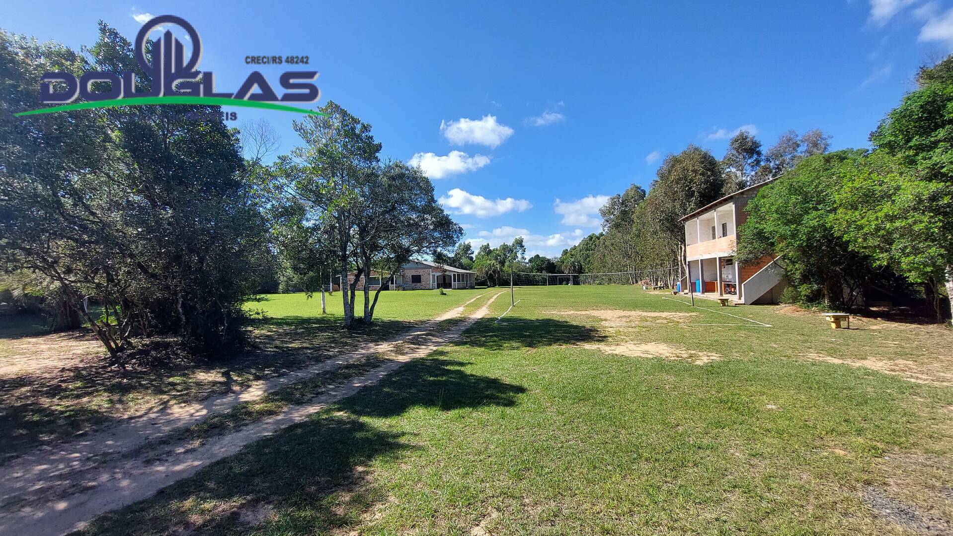 Fazenda à venda com 8 quartos, 4m² - Foto 19