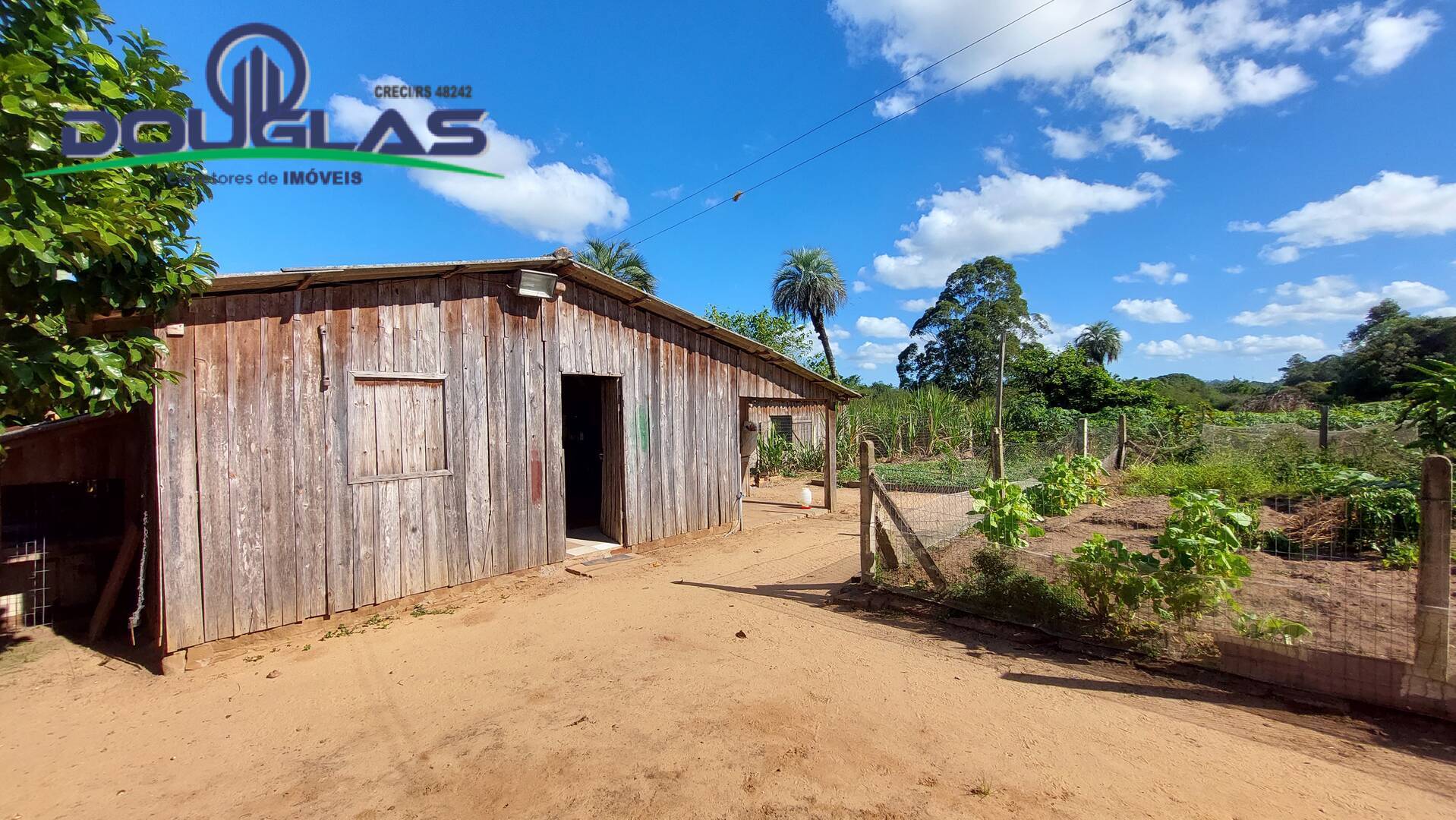 Fazenda à venda com 3 quartos, 143m² - Foto 34