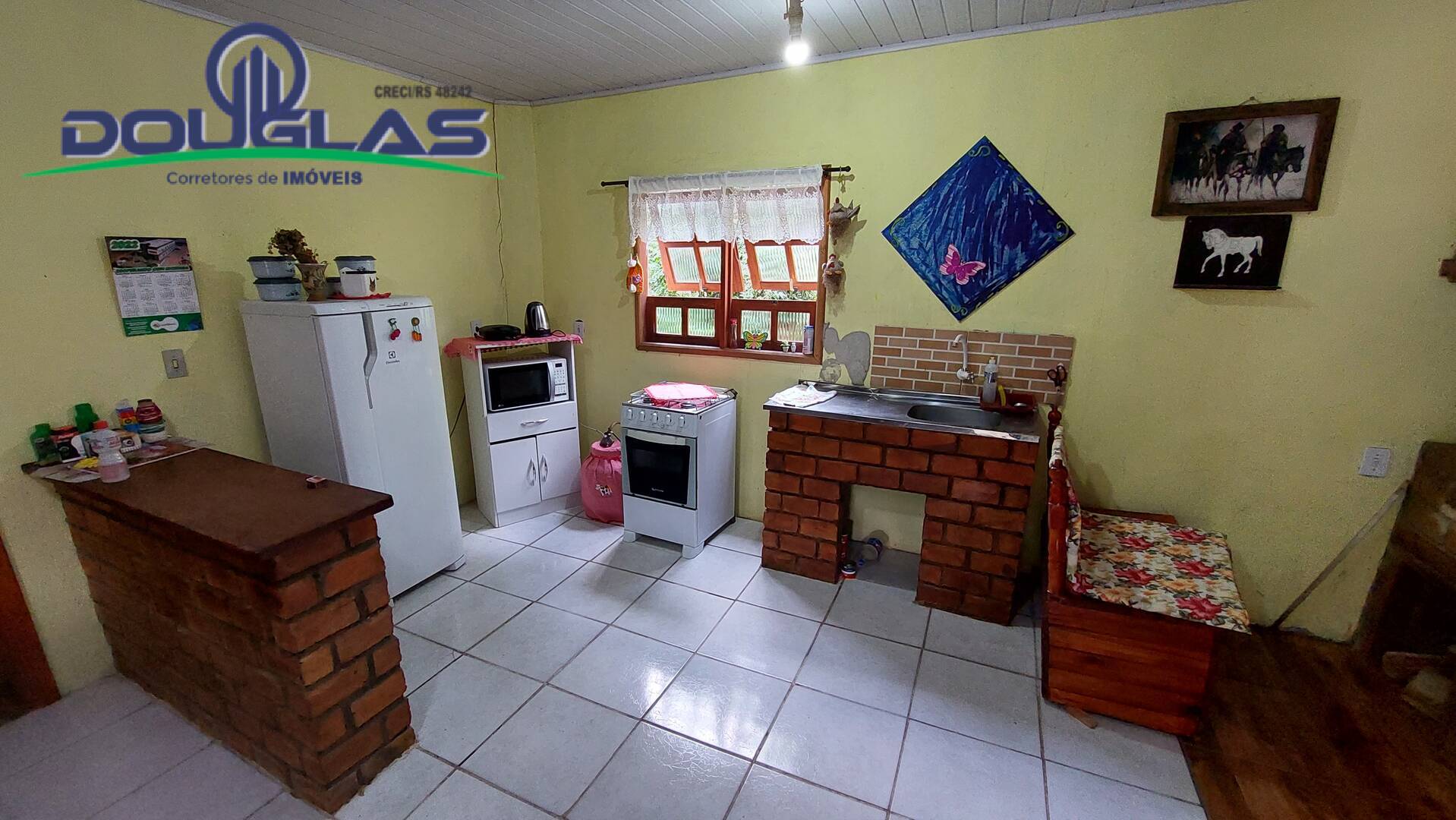 Casa à venda com 2 quartos, 80m² - Foto 9