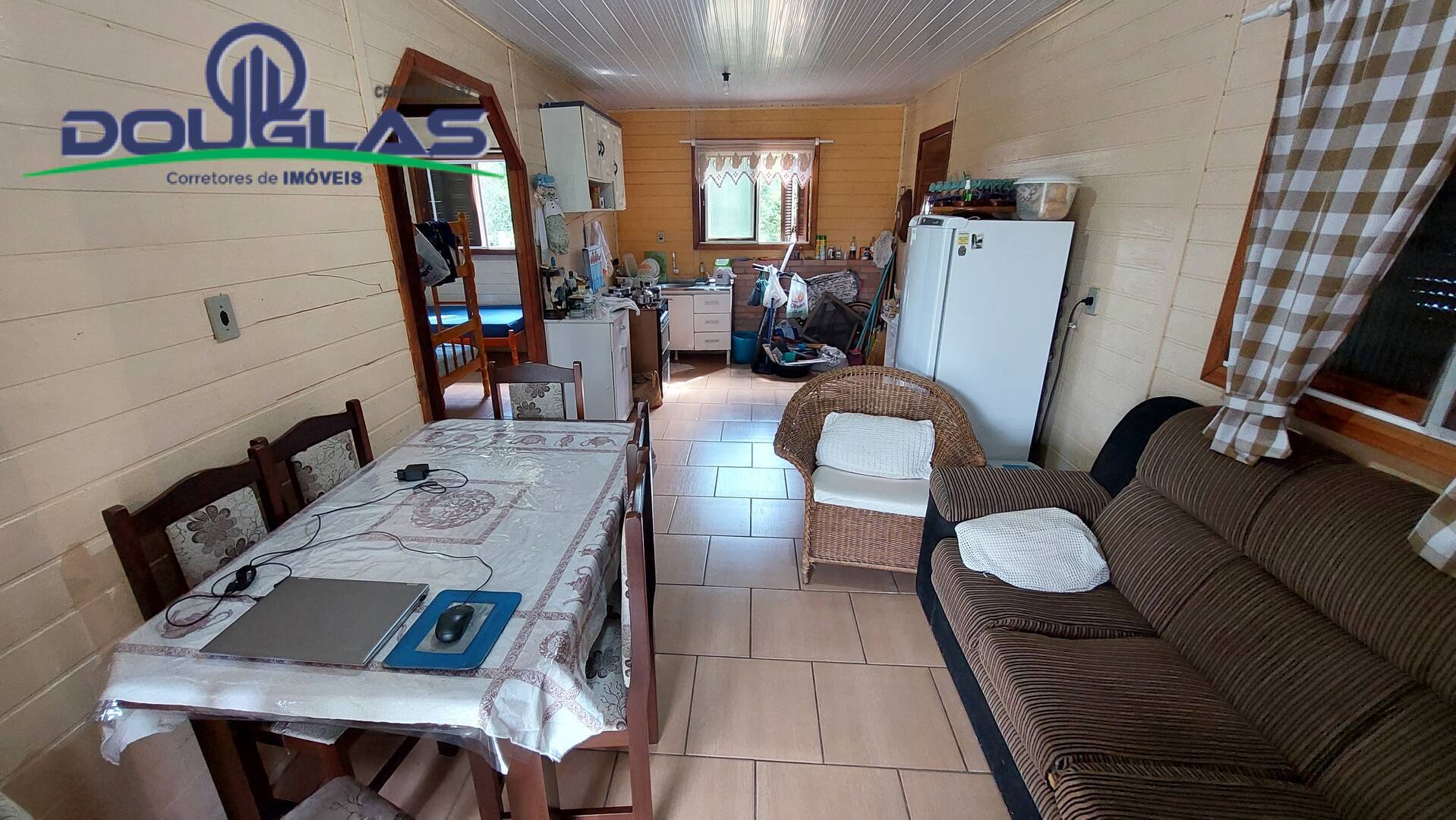 Casa à venda com 2 quartos, 65m² - Foto 5