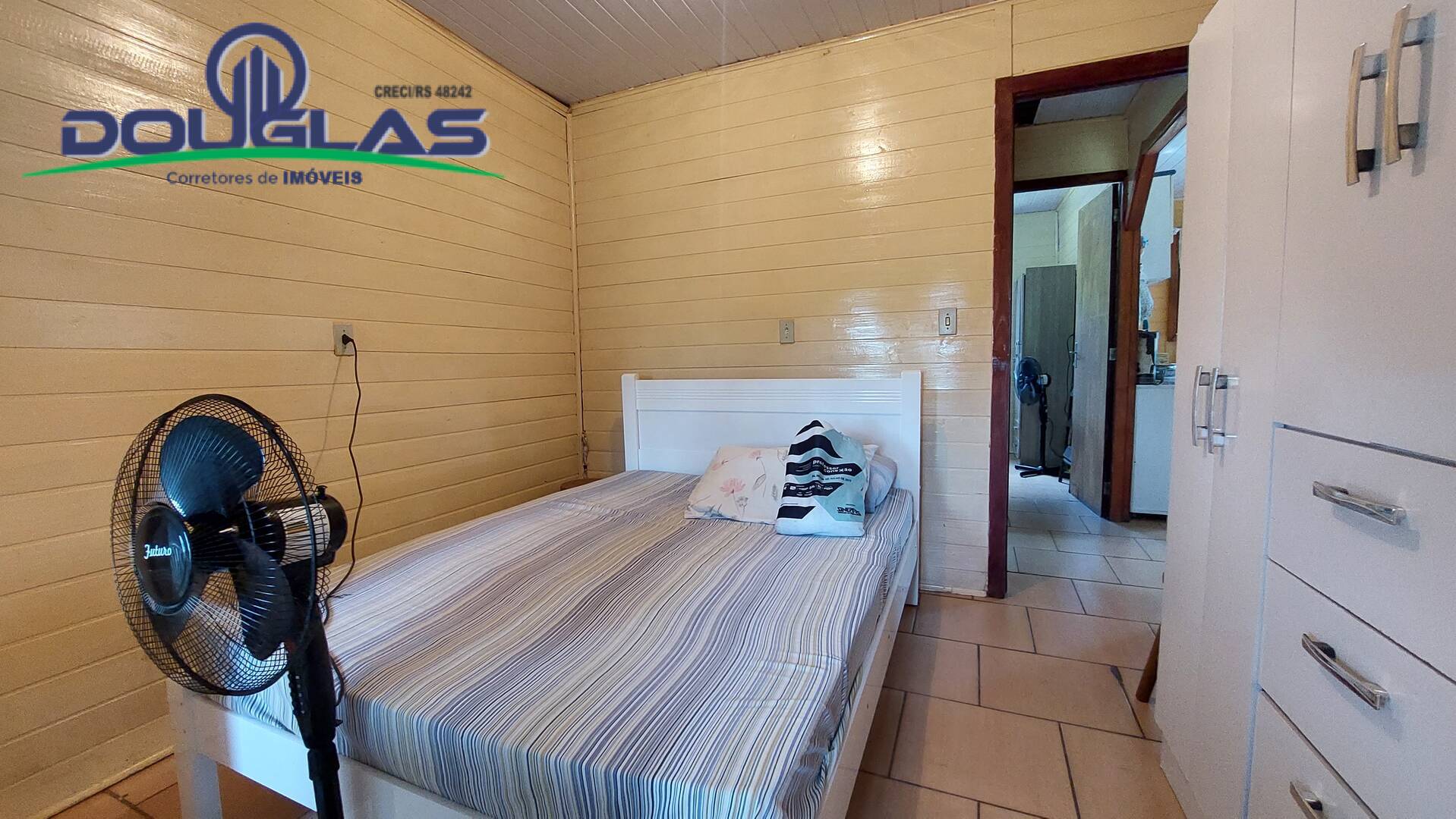 Casa à venda com 2 quartos, 65m² - Foto 10