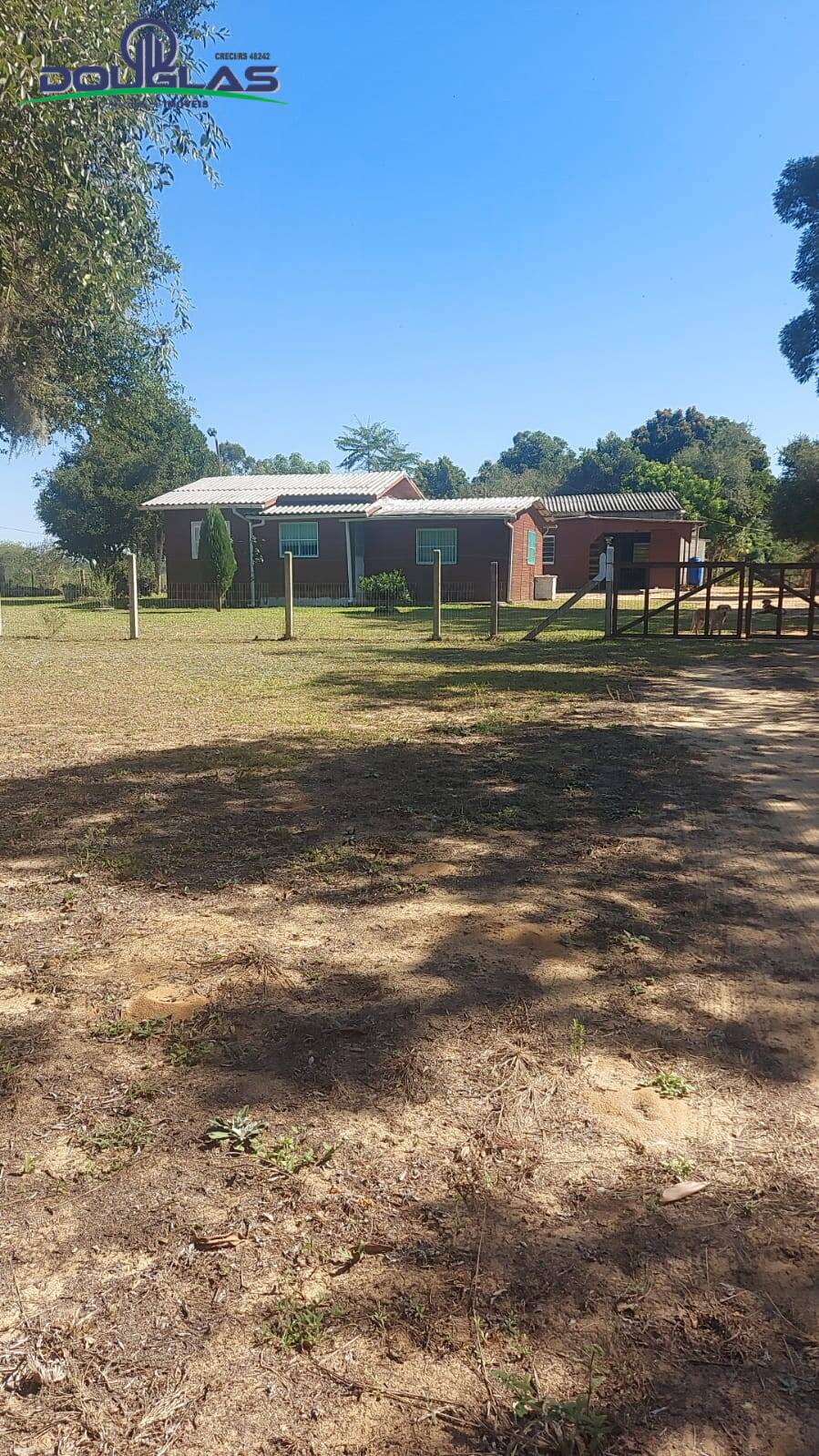 Fazenda à venda com 2 quartos, 11000m² - Foto 1