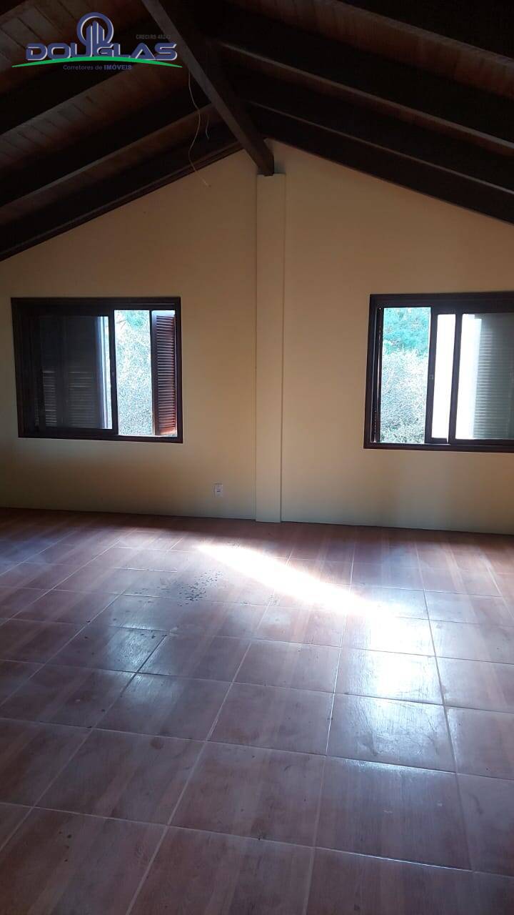 Casa à venda com 4 quartos, 1600m² - Foto 12