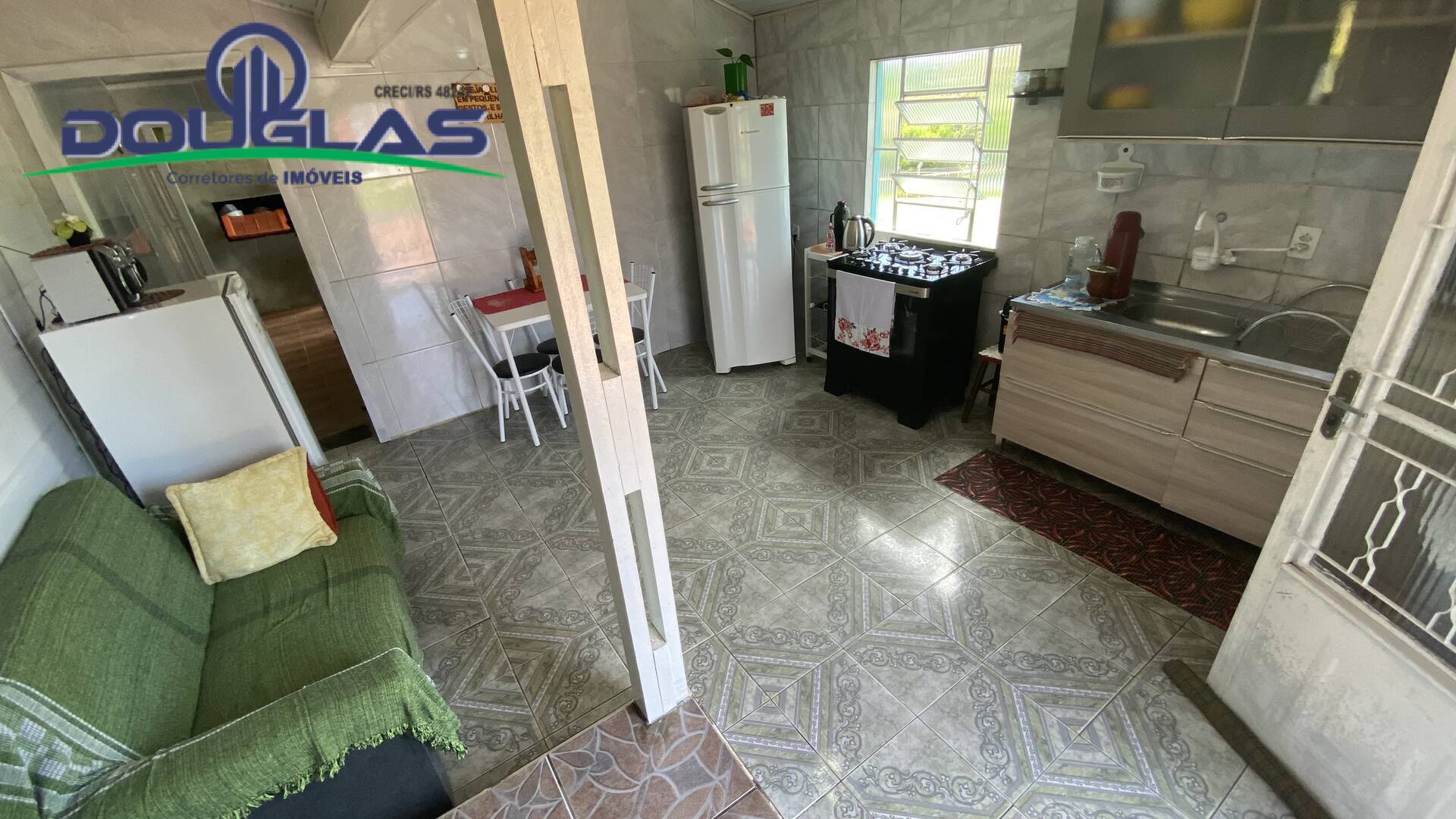 Casa à venda com 6 quartos, 1000m² - Foto 5