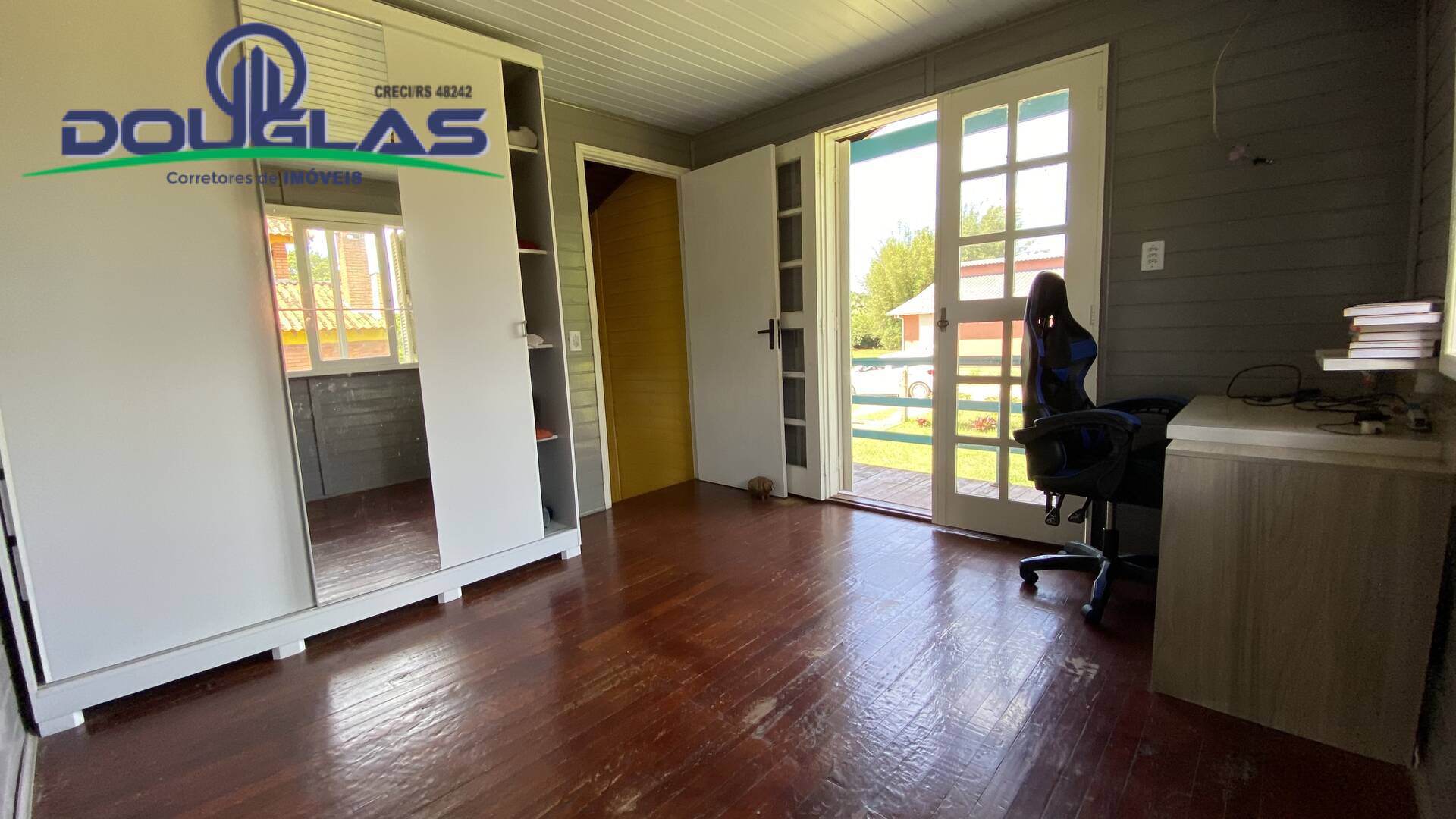 Casa à venda com 6 quartos, 1000m² - Foto 15