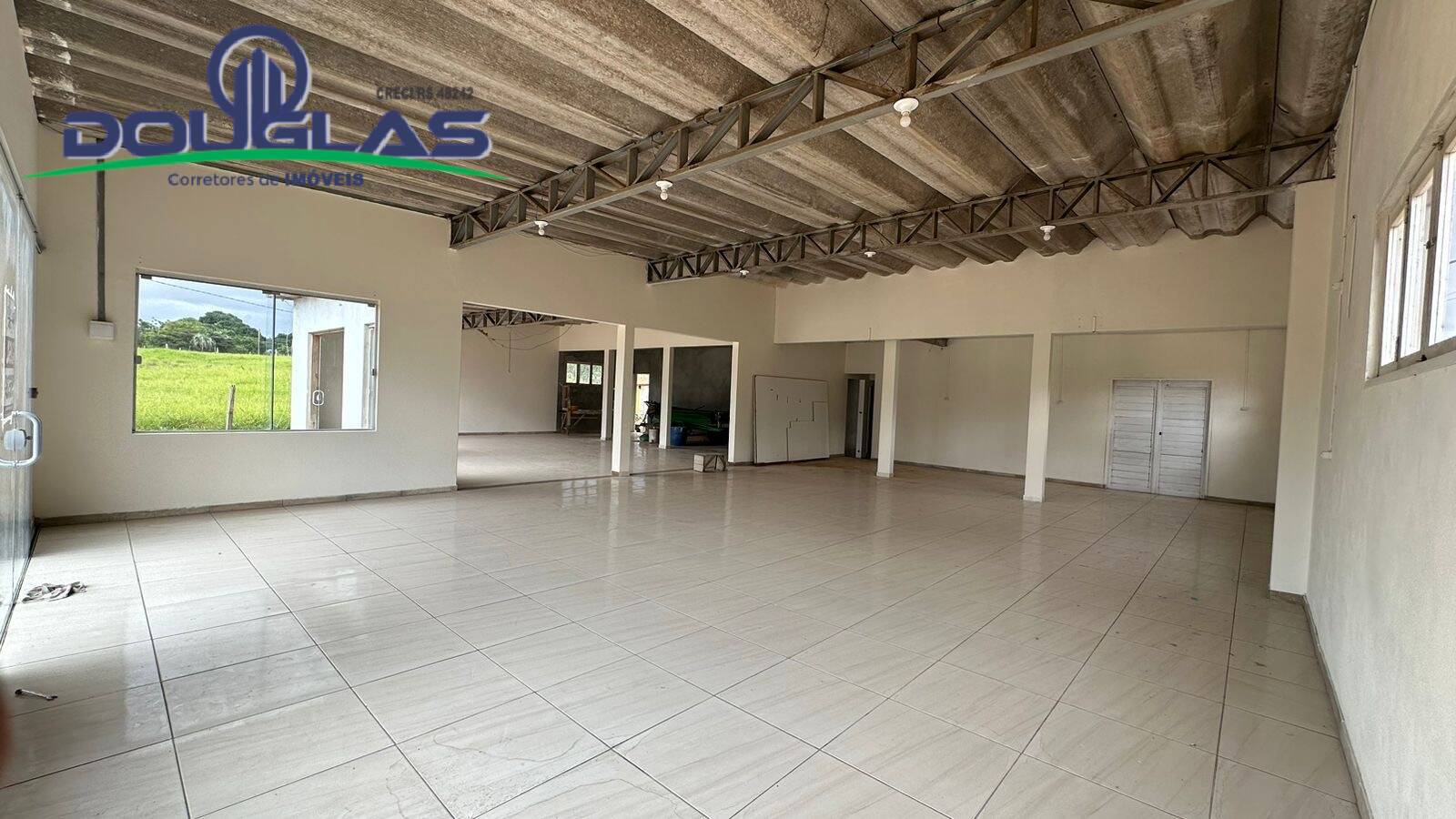 Prédio Inteiro para alugar, 252m² - Foto 3