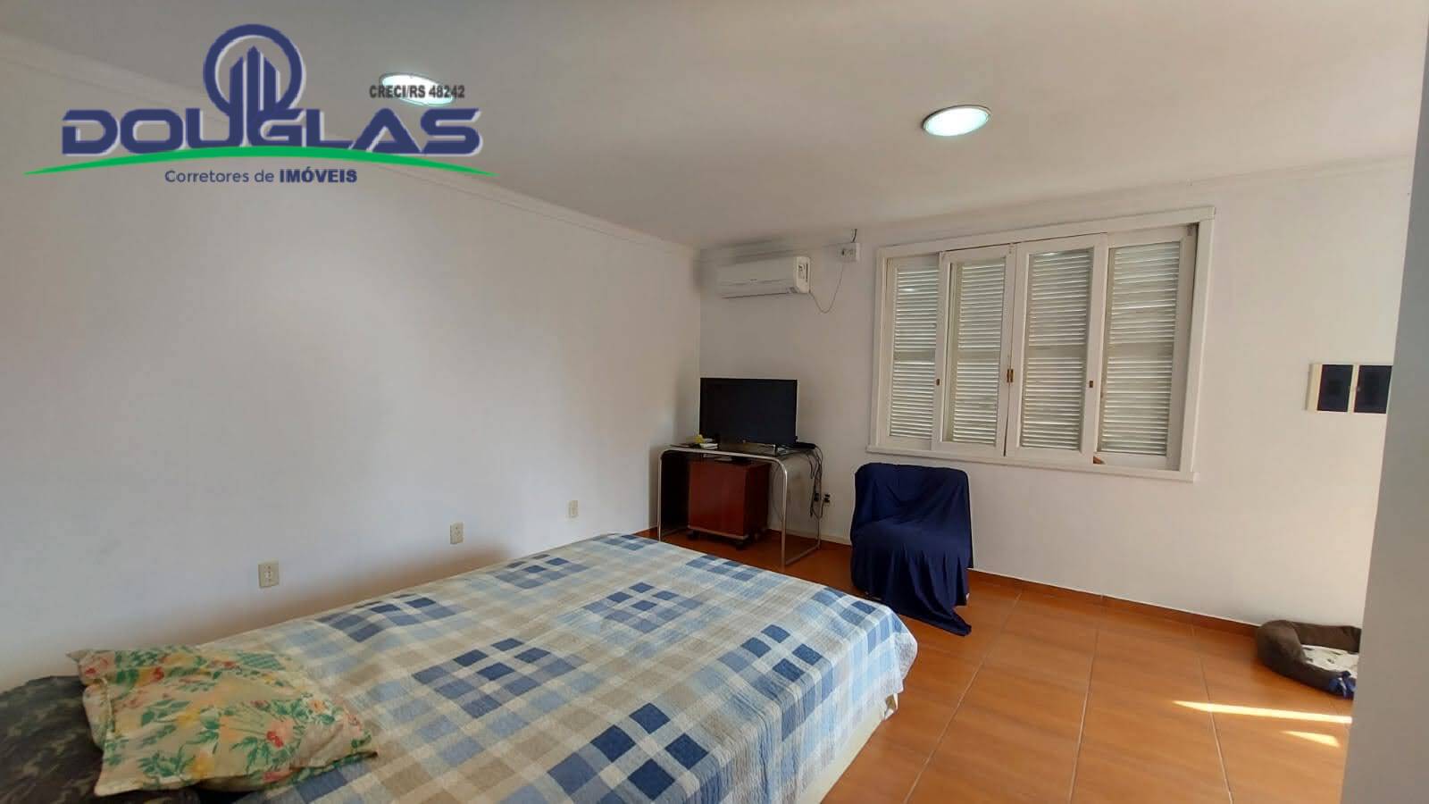 Casa à venda com 3 quartos, 341m² - Foto 23