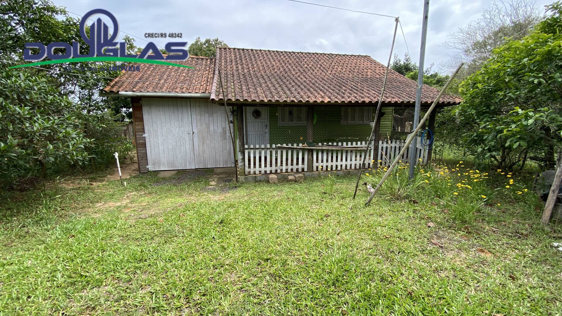 Terreno à venda com 1 quarto, 70m² - Foto 27