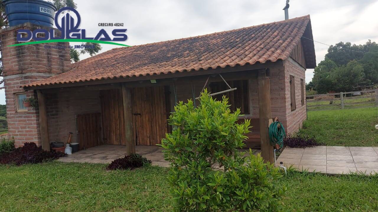 Fazenda à venda com 2 quartos, 1m² - Foto 4