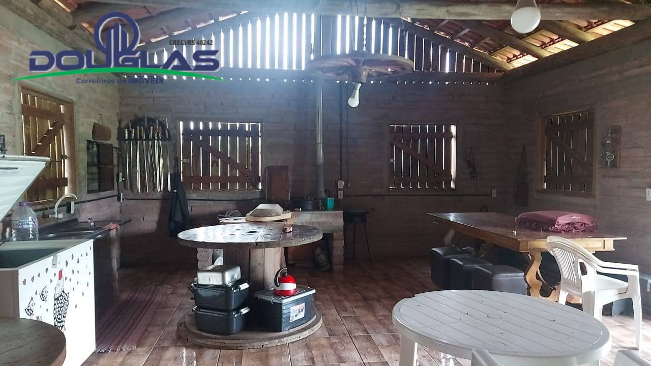 Fazenda à venda com 2 quartos, 1m² - Foto 11