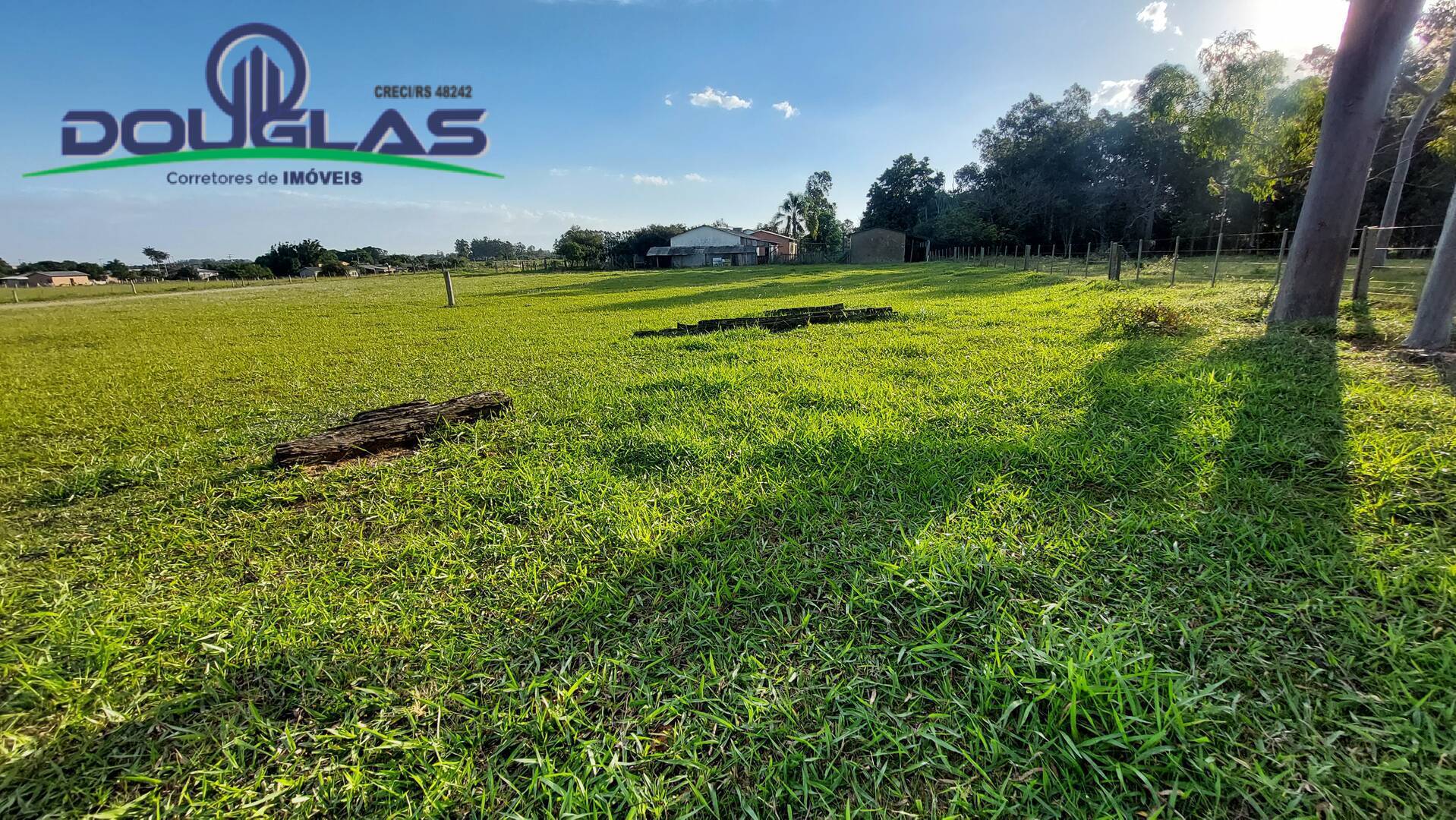 Fazenda à venda com 3 quartos, 20000m² - Foto 1